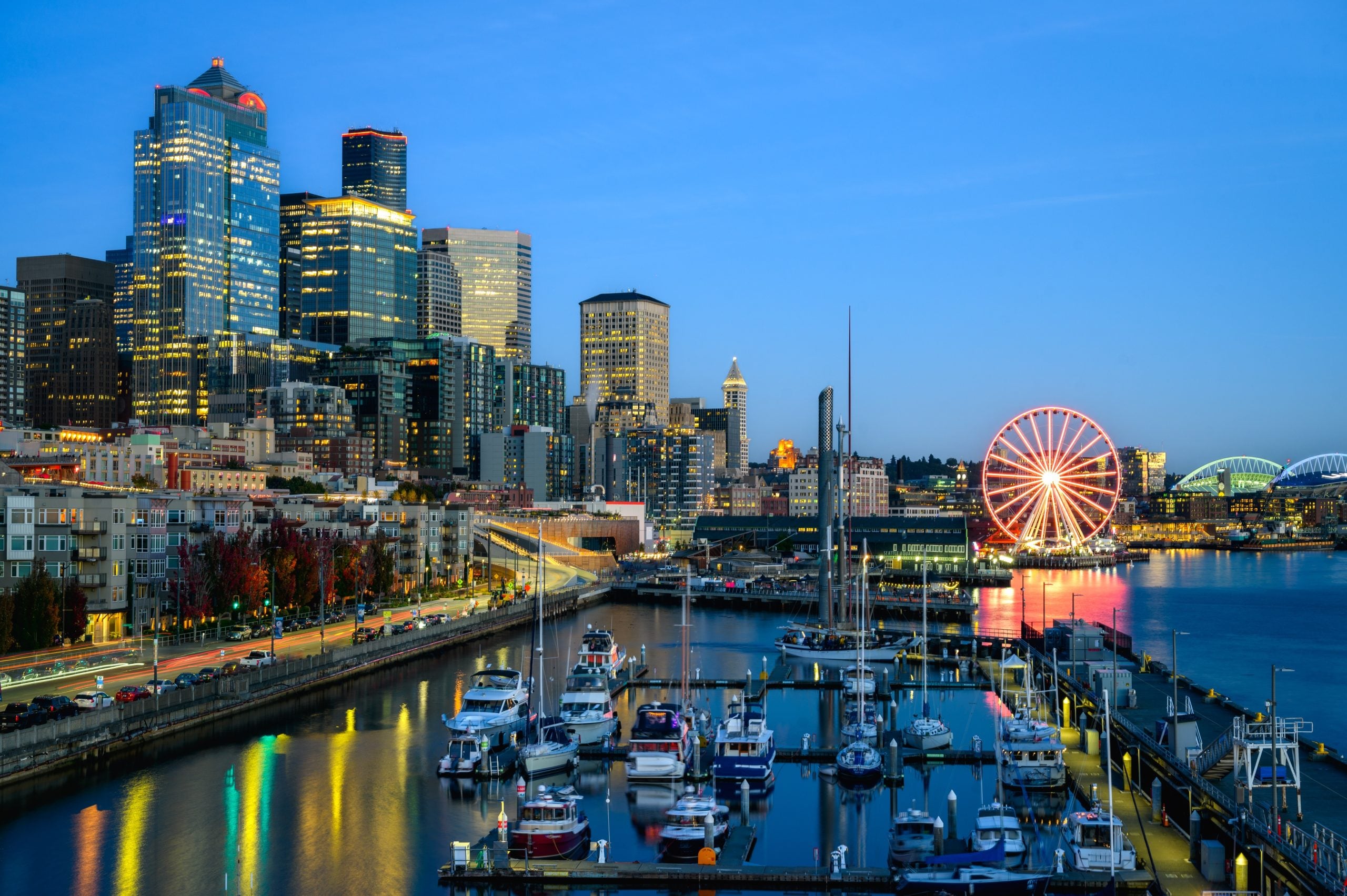 Blue,Hour,At,Seattle,Waterfront.